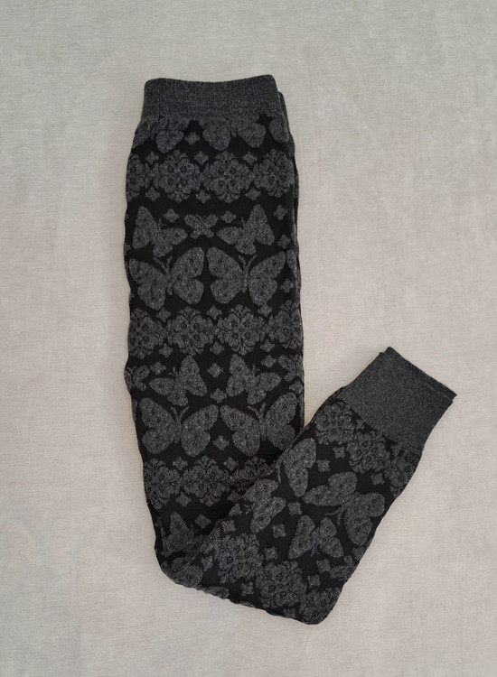 مشکی طوسی تیره